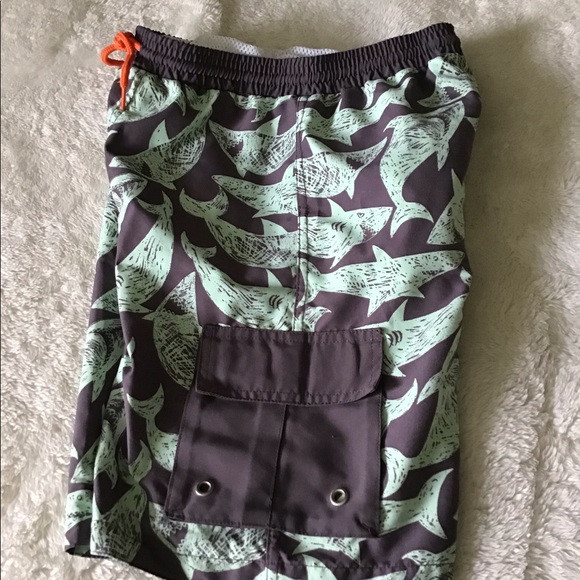 Garnet Hill kids swim trunks size 10 sharks brown cute comfortable - Picture 1 of 8
